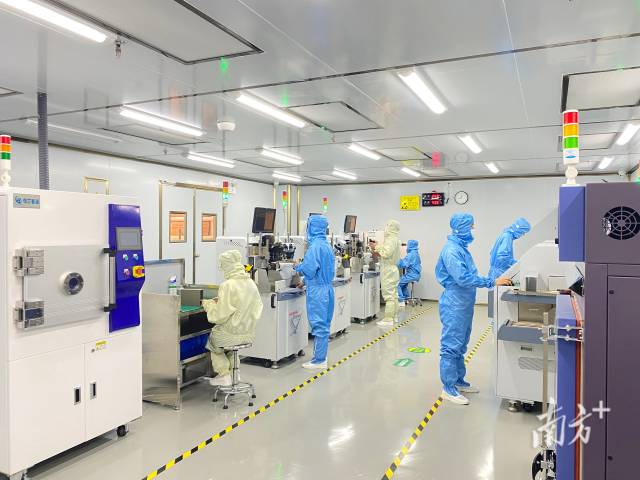 河源广工大研究院建设的新一代通信及万物互联应用芯片及模组科技成果转化中试基地。